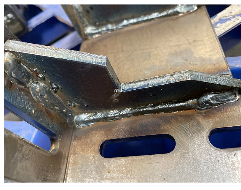 Сварка деталей из листового металла Штамповка Услуги лазерной резки